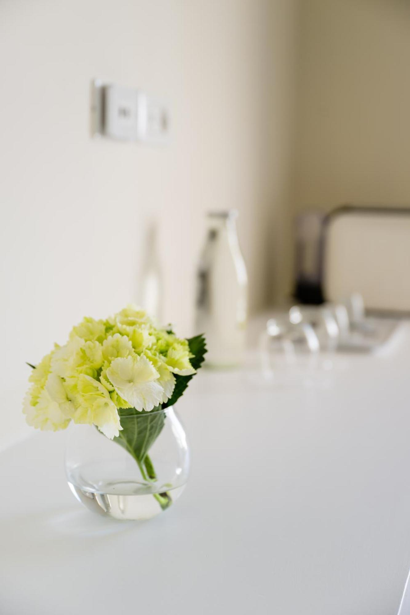 Palazzo Gargiulo Luxury Rooms & Suites ซอร์เรนโต ภายนอก รูปภาพ