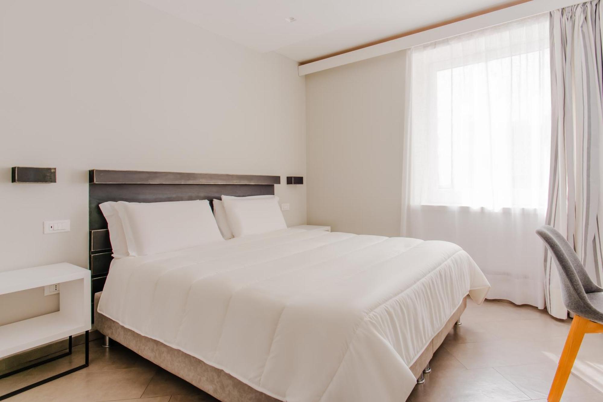 Palazzo Gargiulo Luxury Rooms & Suites ซอร์เรนโต ภายนอก รูปภาพ
