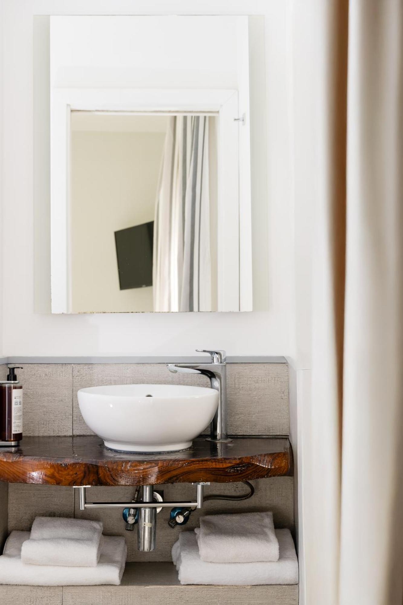 Palazzo Gargiulo Luxury Rooms & Suites ซอร์เรนโต ภายนอก รูปภาพ