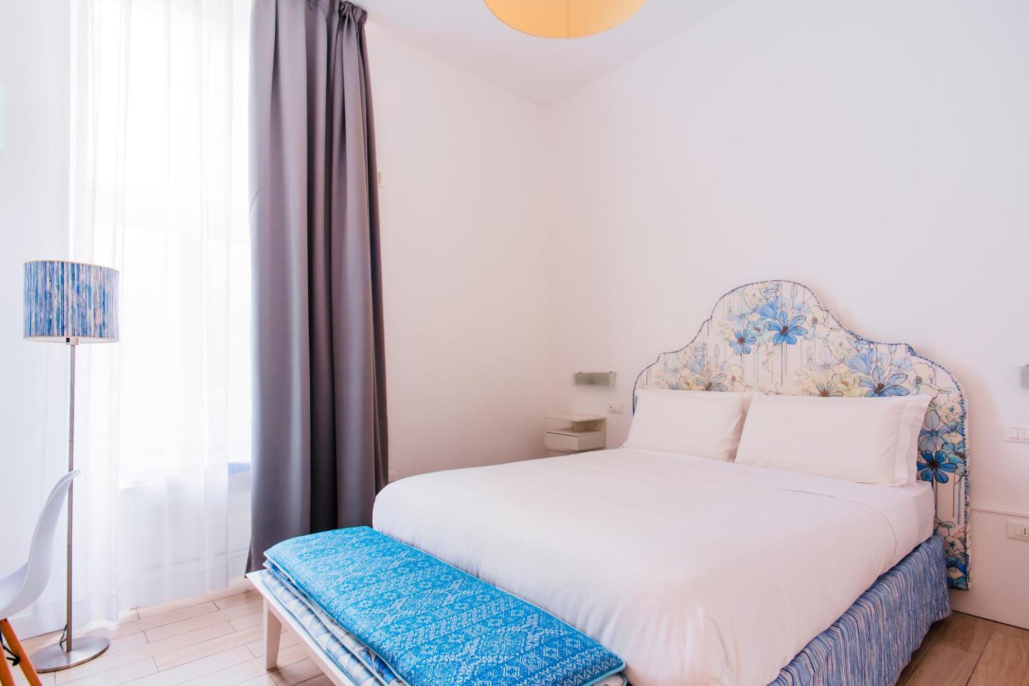 Palazzo Gargiulo Luxury Rooms & Suites ซอร์เรนโต ภายนอก รูปภาพ