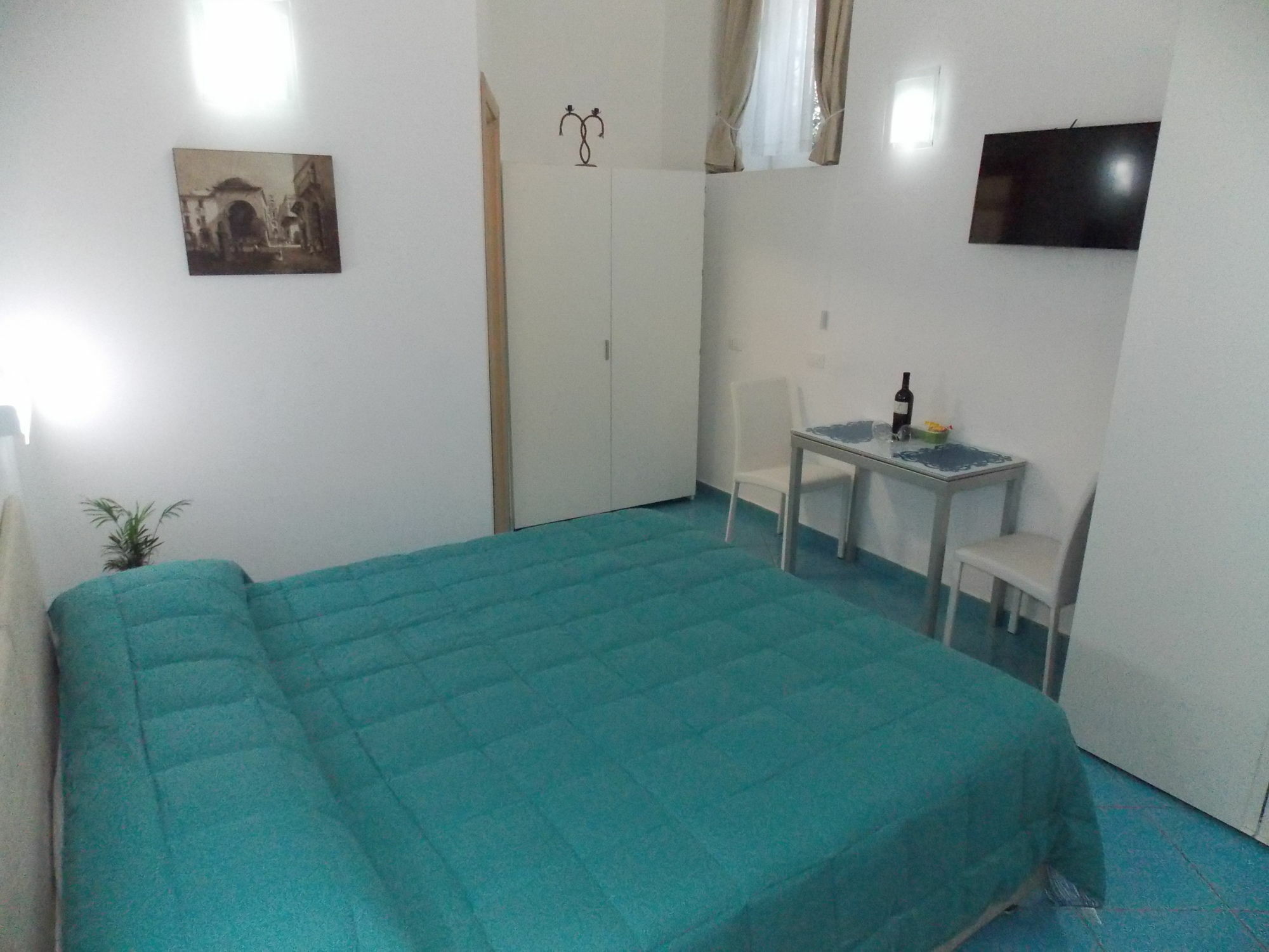 Palazzo Gargiulo Luxury Rooms & Suites ซอร์เรนโต ภายนอก รูปภาพ